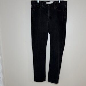 Levi Strauss Signature Gold Totally Shaping Straight Leg Jeans